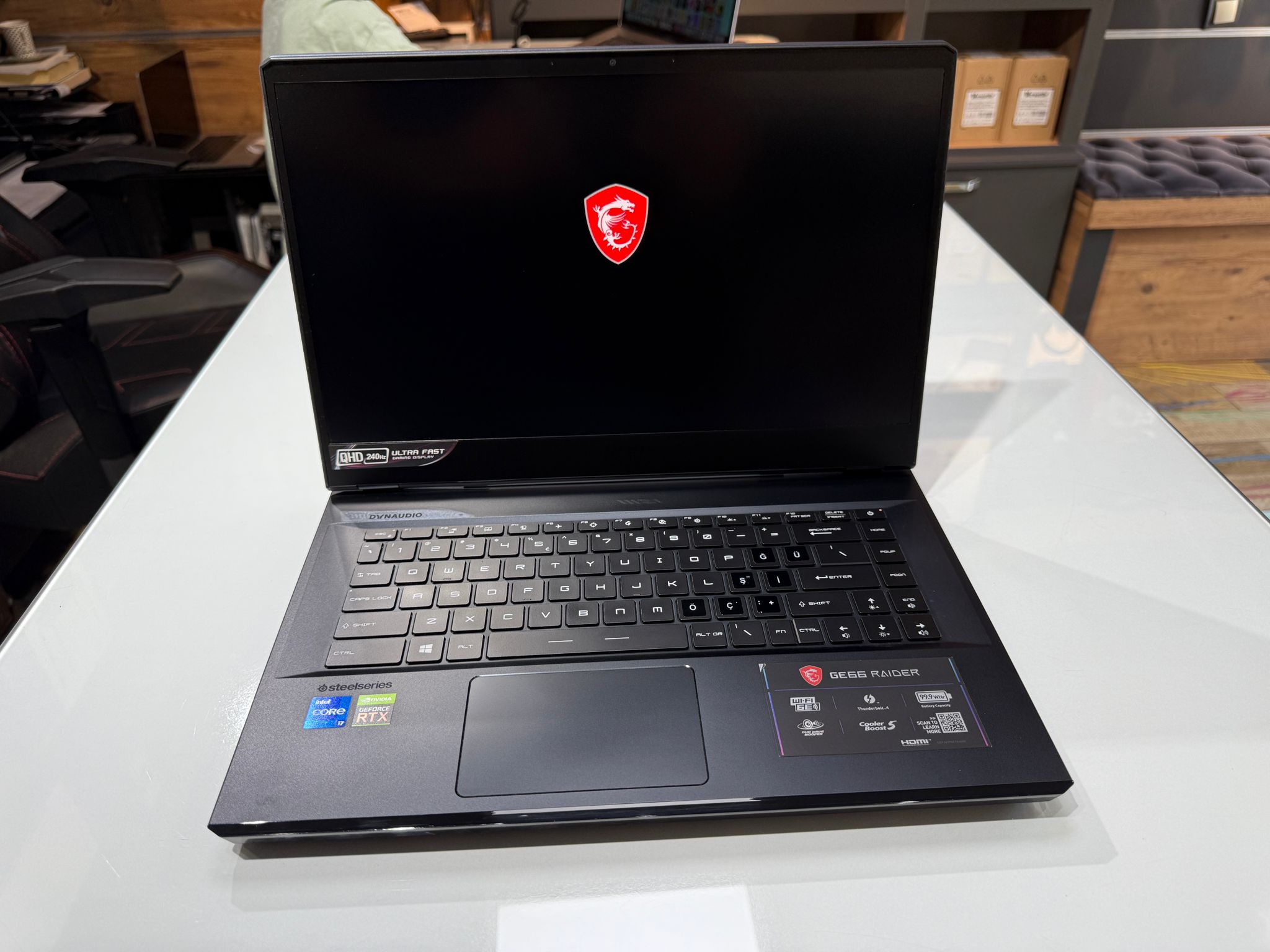 Mersin Gaming Laptop Alan Yer